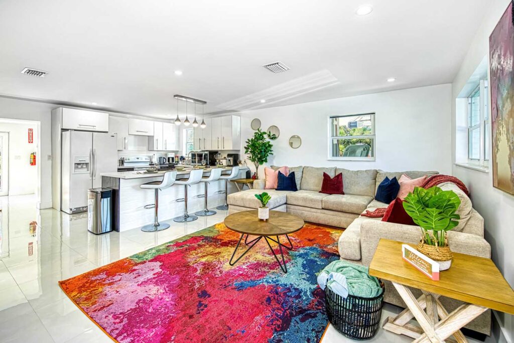 Airbnb Photographer in Hallandale Beach, Florida